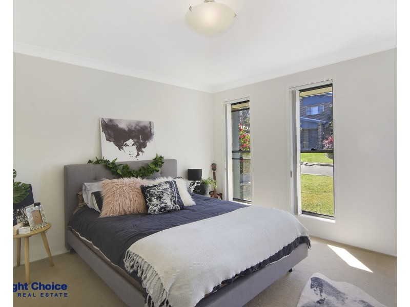 16 Barque Avenue, Shell Cove NSW 2529