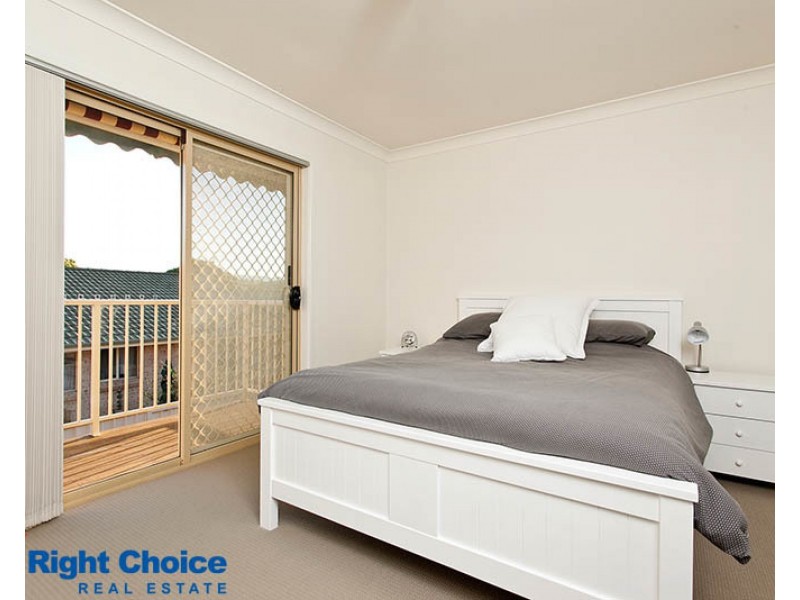 2/15 Jindabyne Road, Flinders NSW 2529