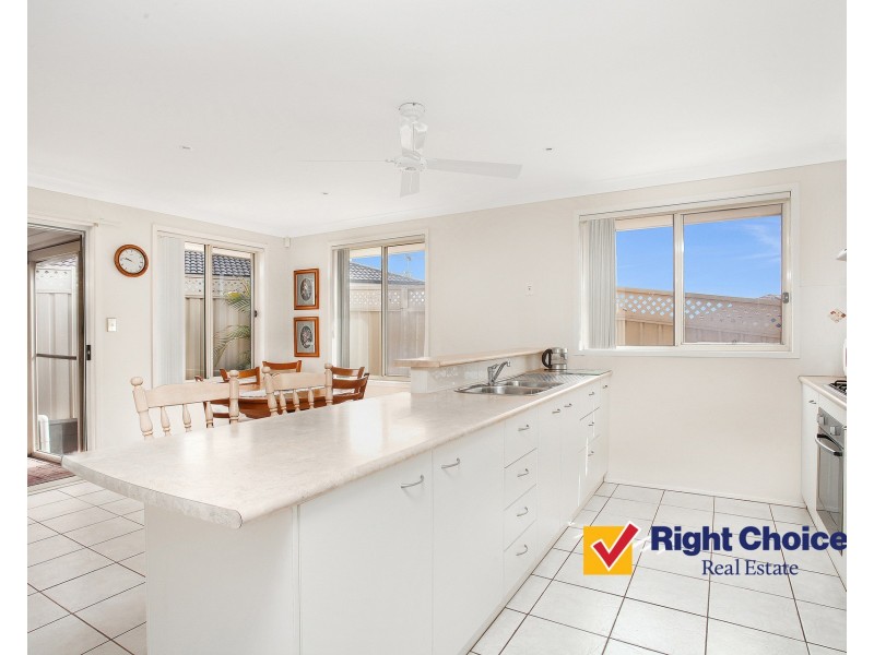 2/41 Campaspe Circuit, Albion Park NSW 2527