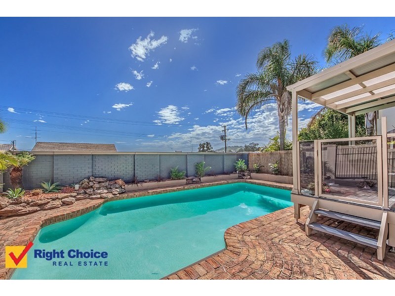 24 The Esplanade, Oak Flats NSW 2529