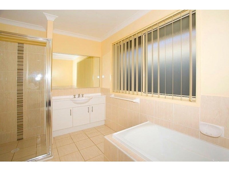 6 Saltwater Avenue, Shell Cove NSW 2529