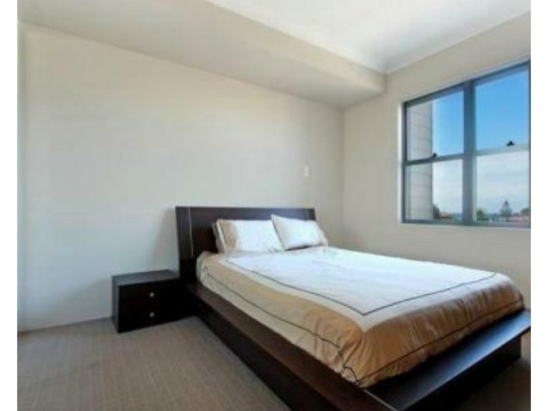 18/20-26 Addison Street, Shellharbour NSW 2529