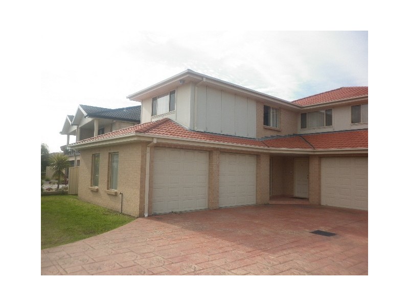 1/16 Seymour Drive, Flinders NSW 2529