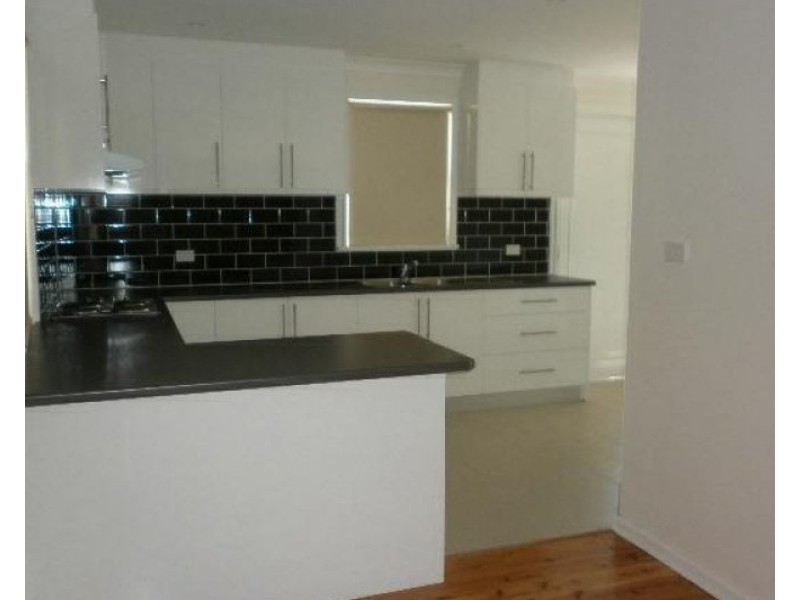 1 Grout Street, Warilla NSW 2528