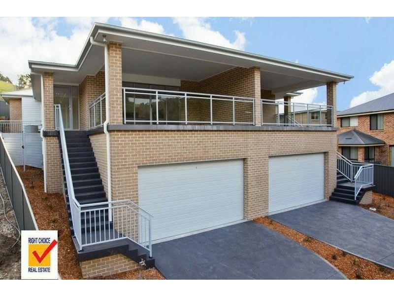 4 Bower Place, Albion Park NSW 2527