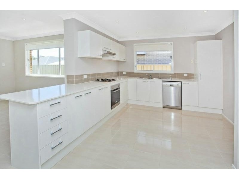 15 Galleon Avenue, Shell Cove NSW 2529
