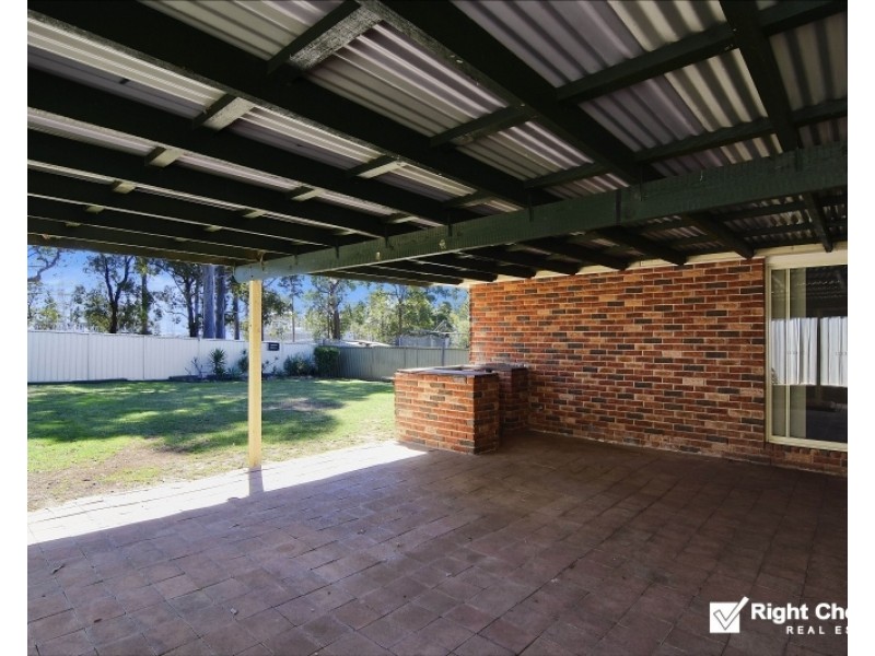 18 Daintree Drive, Albion Park NSW 2527