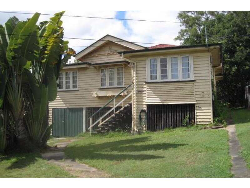 271 Chatsworth Road, Coorparoo QLD 4151