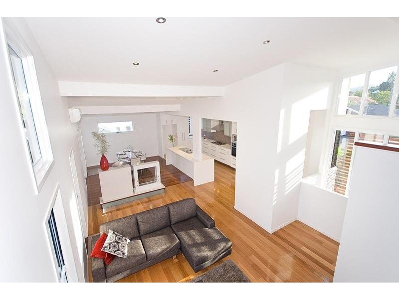 12 Thurlow Street, Newmarket QLD 4051