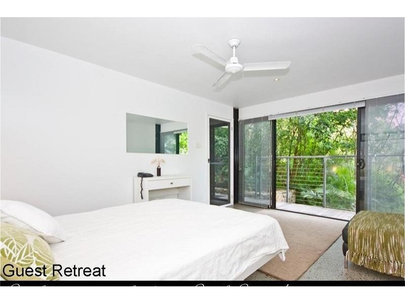 33 Ashbourne Street, Ashgrove QLD 4060