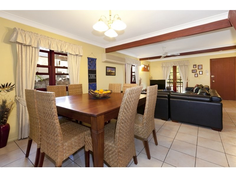 90 McLean Parade, Ashgrove QLD 4060