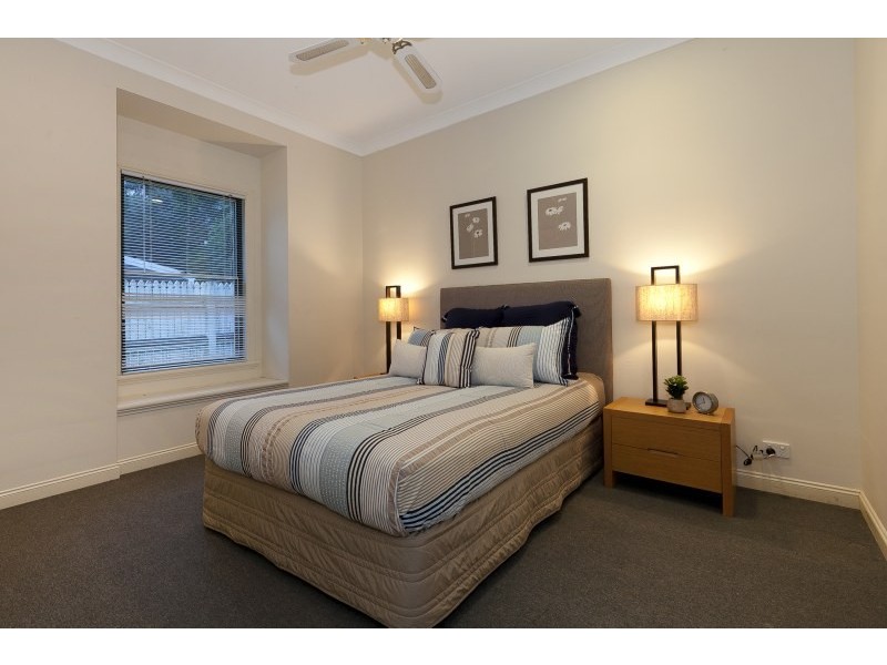 14 Bracknell Place, Ashgrove QLD 4060