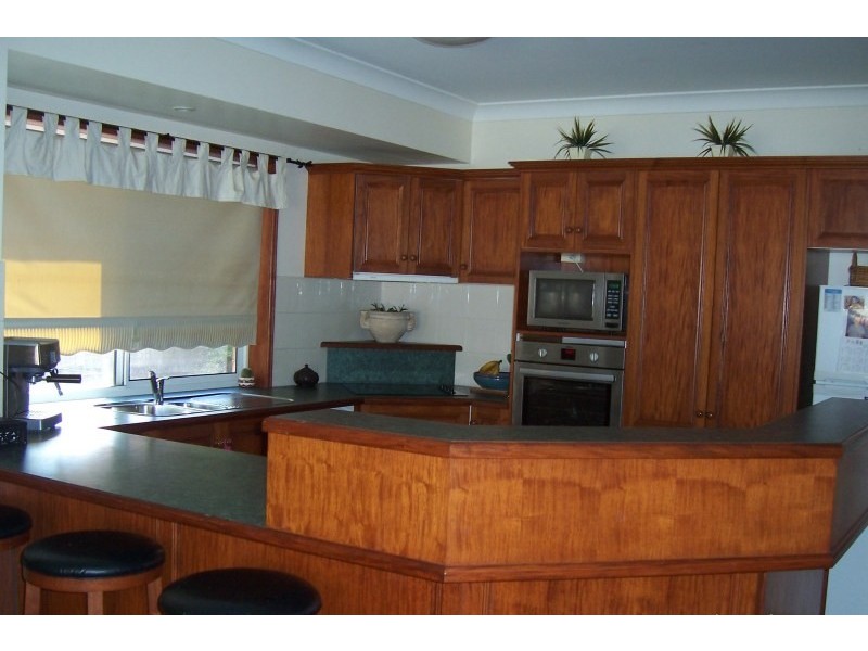 16 Turpentine Court, Albany Creek QLD 4035