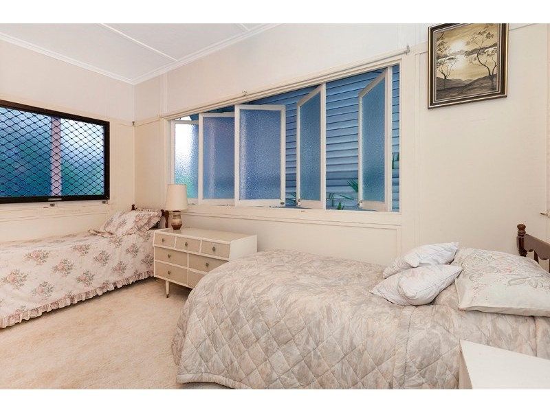 77 Clifford Street, Stafford QLD 4053