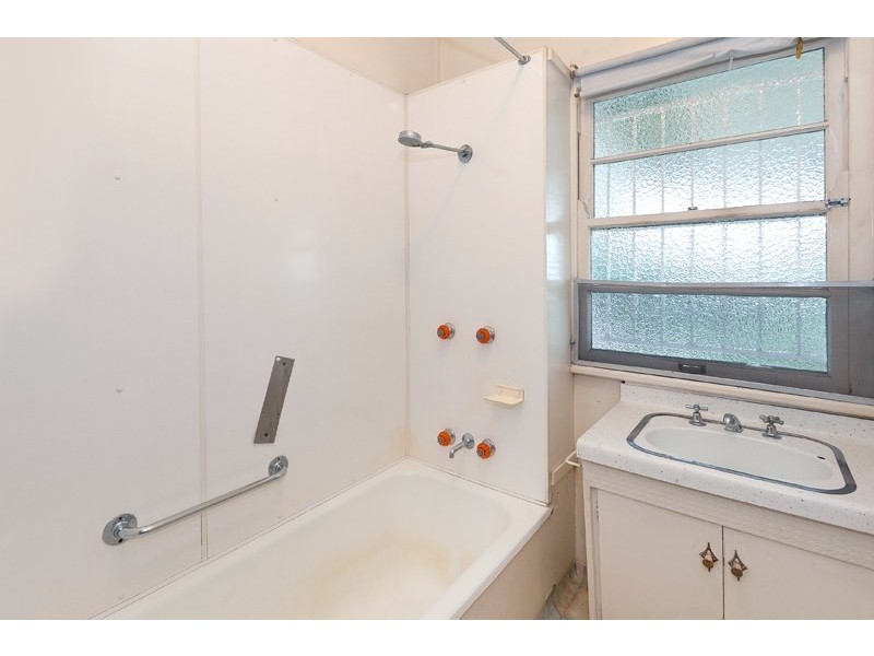 77 Clifford Street, Stafford QLD 4053