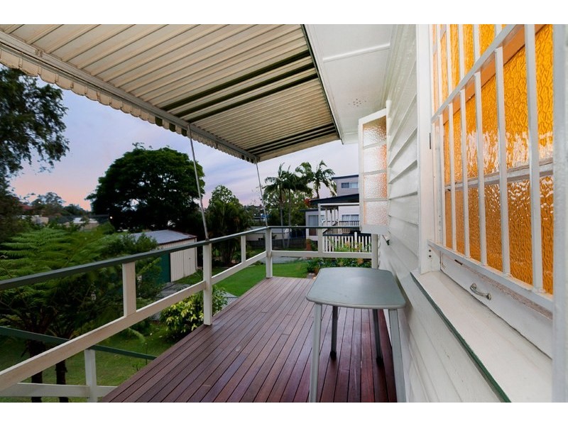 77 Clifford Street, Stafford QLD 4053