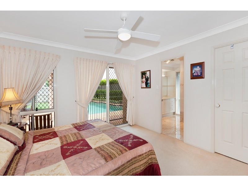 70 Streisand Drive, Mcdowall QLD 4053