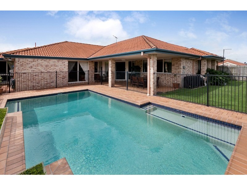 70 Streisand Drive, Mcdowall QLD 4053