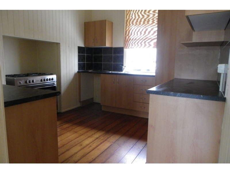 10 Darling Street, Woodend QLD 4305