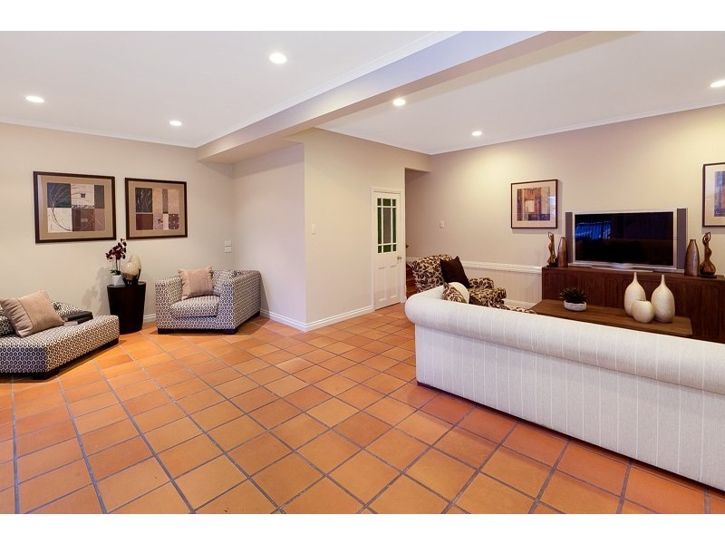 74 Hawdon Street, Wilston QLD 4051