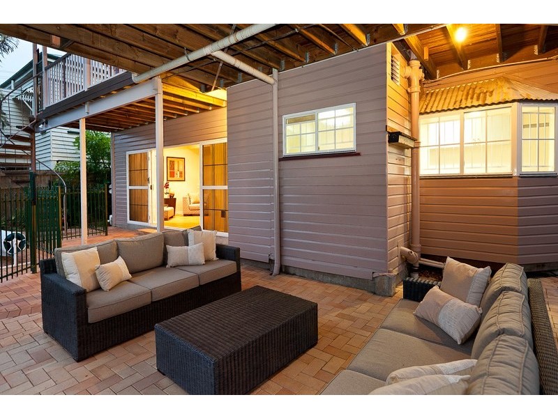 74 Hawdon Street, Wilston QLD 4051