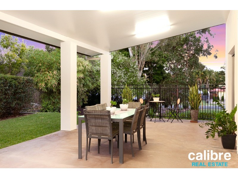 69 Flockton Street, Stafford Heights QLD 4053