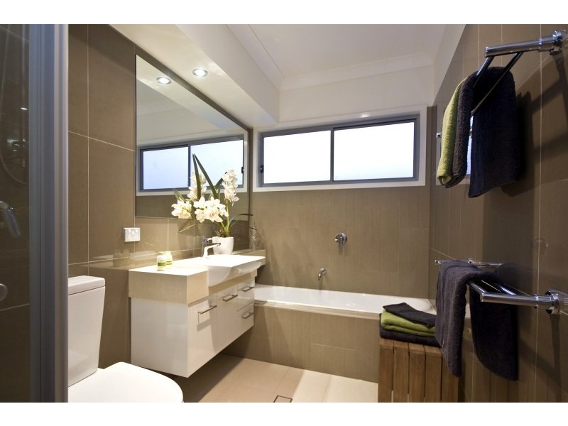 19 Duke Street, Gaythorne QLD 4051