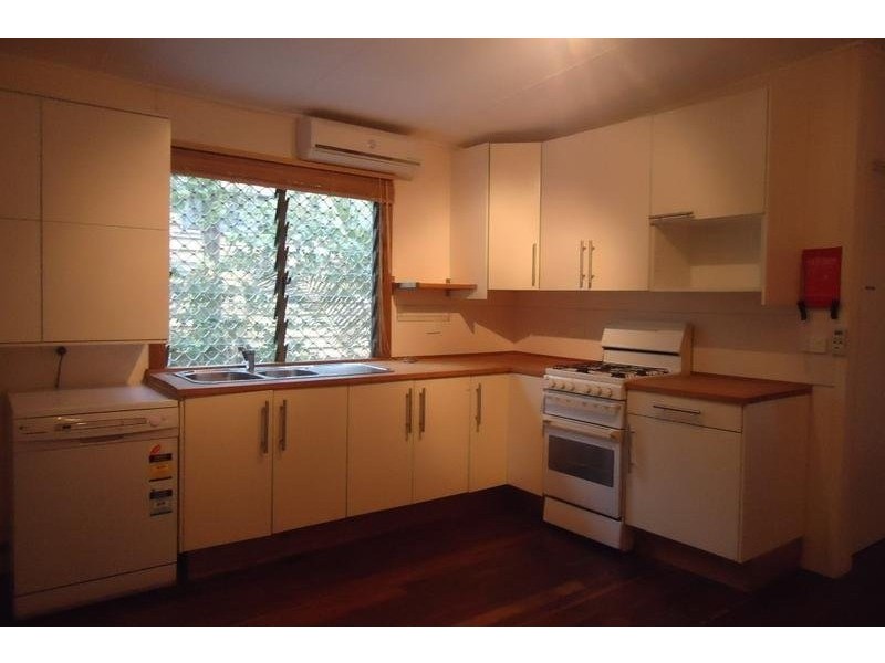 73 Haig Road, Auchenflower QLD 4066