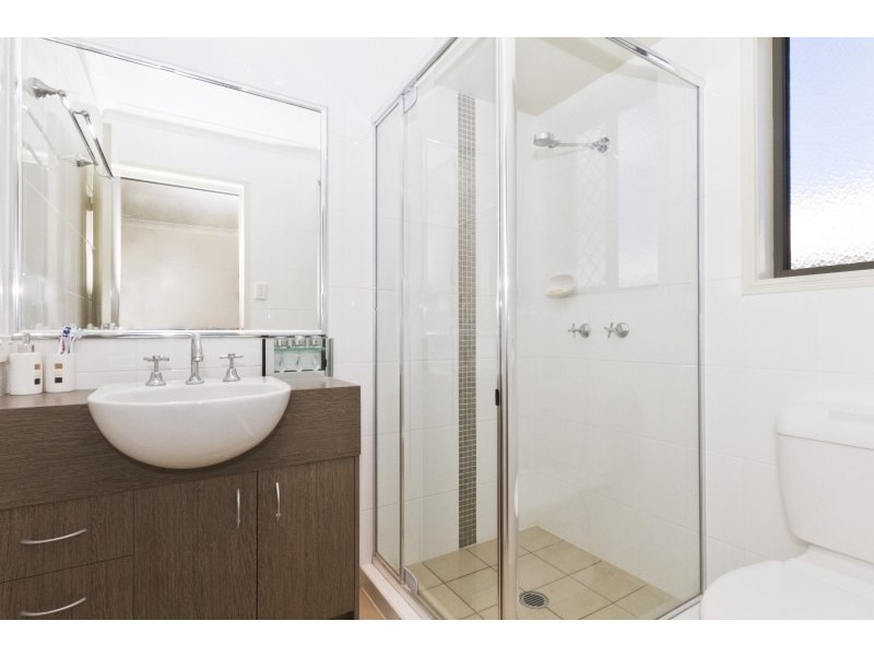 28 Brigid Boulevard, Augustine Heights QLD 4300