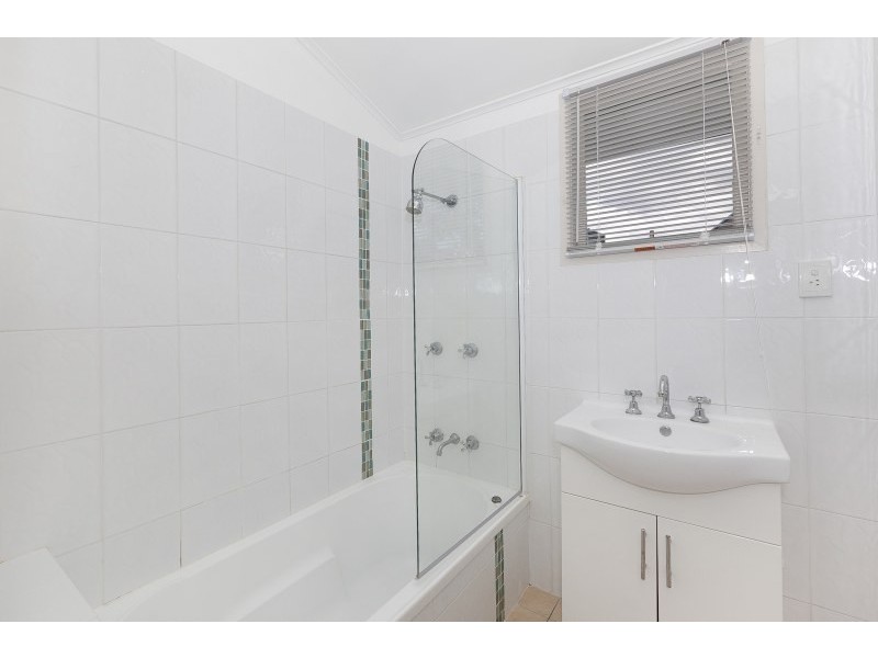 198 Blaker Road, Keperra QLD 4054