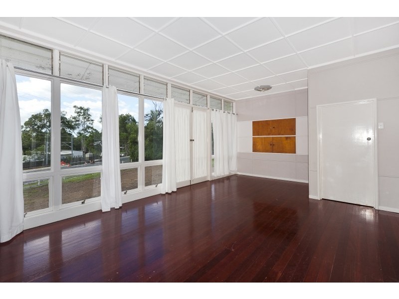 198 Blaker Road, Keperra QLD 4054