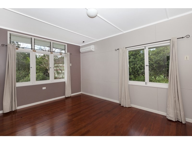 198 Blaker Road, Keperra QLD 4054