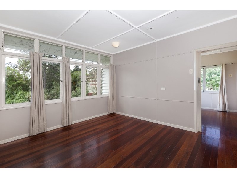 198 Blaker Road, Keperra QLD 4054