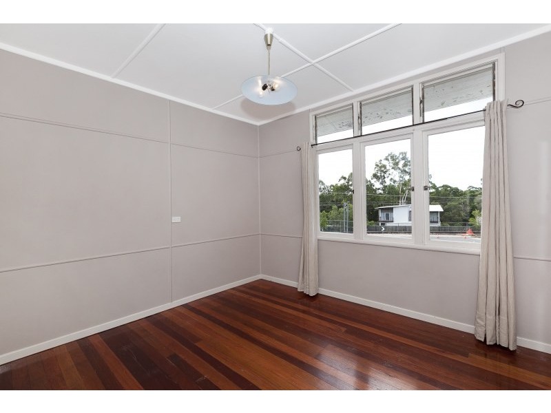 198 Blaker Road, Keperra QLD 4054