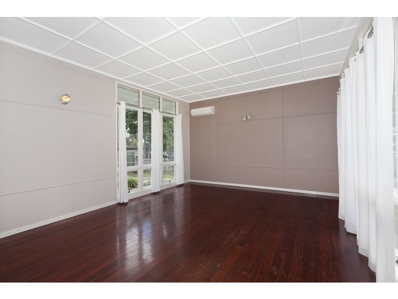 198 Blaker Road, Keperra QLD 4054