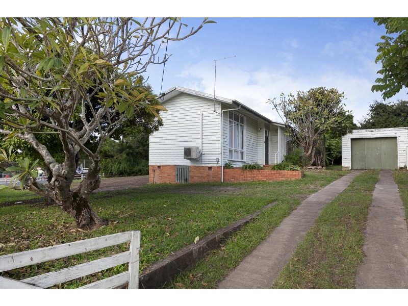 198 Blaker Road, Keperra QLD 4054