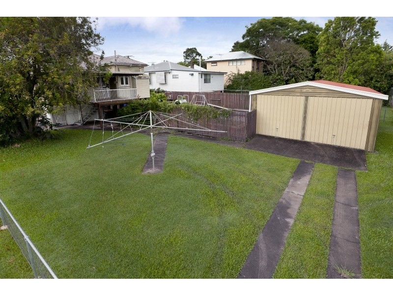 96 Dunellan Street, Greenslopes QLD 4120