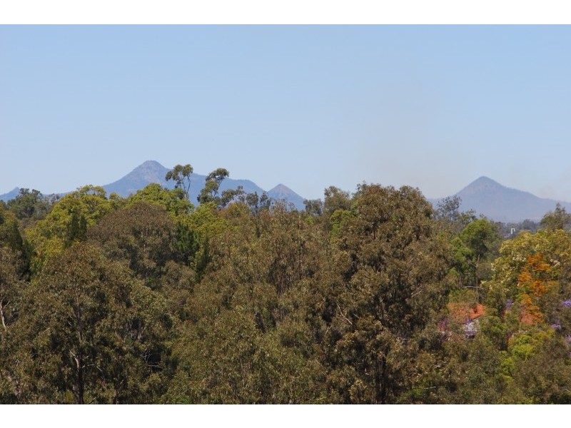 77 Corymbia Crescent, Anstead QLD 4070