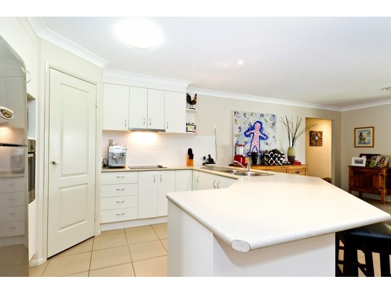 46 Barramul Place, Thornlands QLD 4164