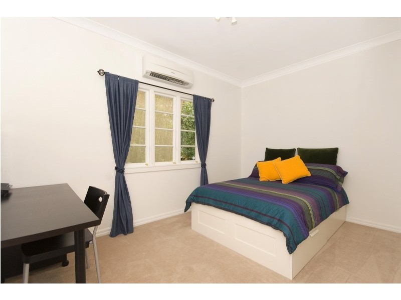 150 Kitchener Road, Kedron QLD 4031