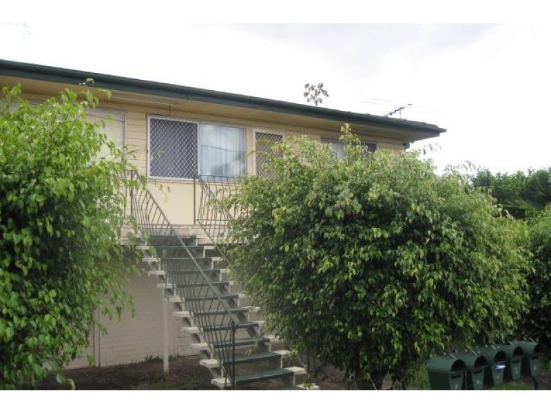 Unit 2/81 Peach Street, Greenslopes QLD 4120