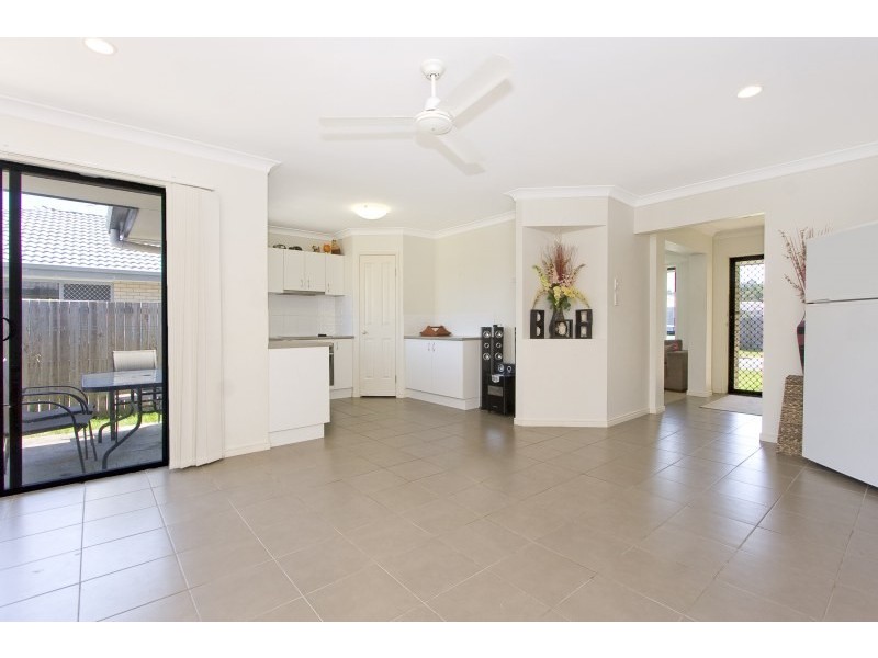 22 Griffen Place, Crestmead QLD 4132