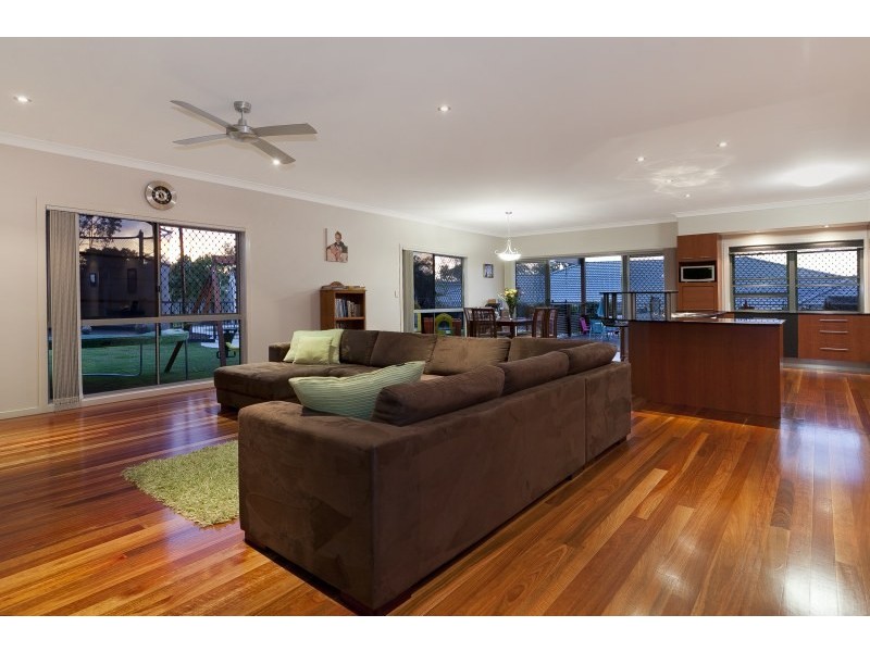 5 Amanda June Close, Joyner QLD 4500