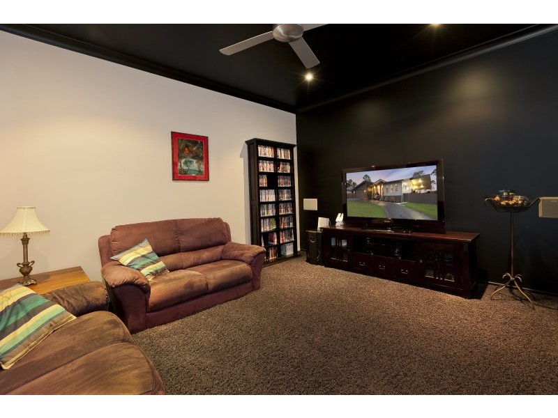 5 Amanda June Close, Joyner QLD 4500