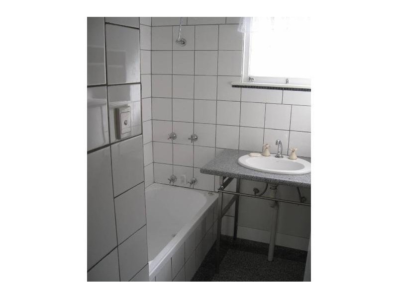 Unit 1/11 Baron Street, Greenslopes QLD 4120