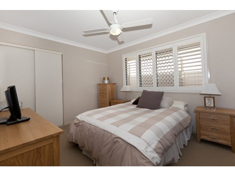 14 Dundee Crescent, Wakerley QLD 4154