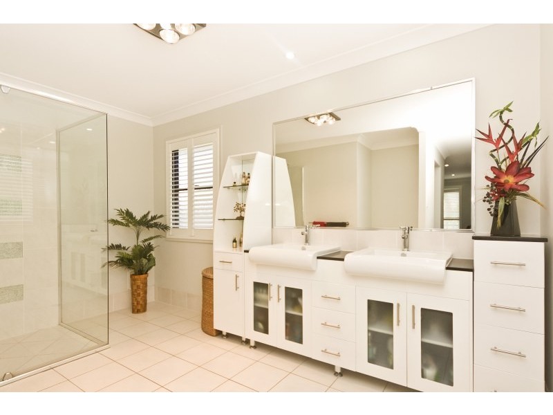 585 Robinson Road, Aspley QLD 4034