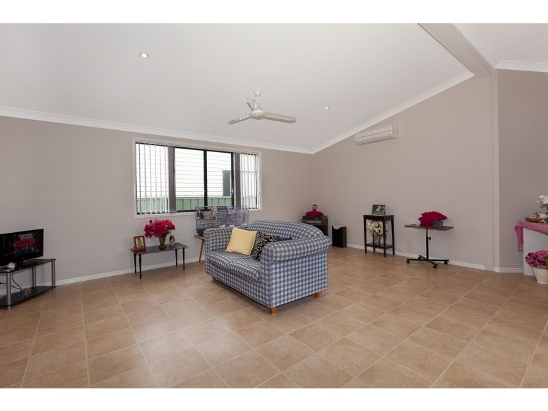 Unit 33/213 Brisbane Terrace, Goodna QLD 4300