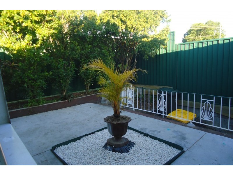 6 Madeline Street, Camp Hill QLD 4152