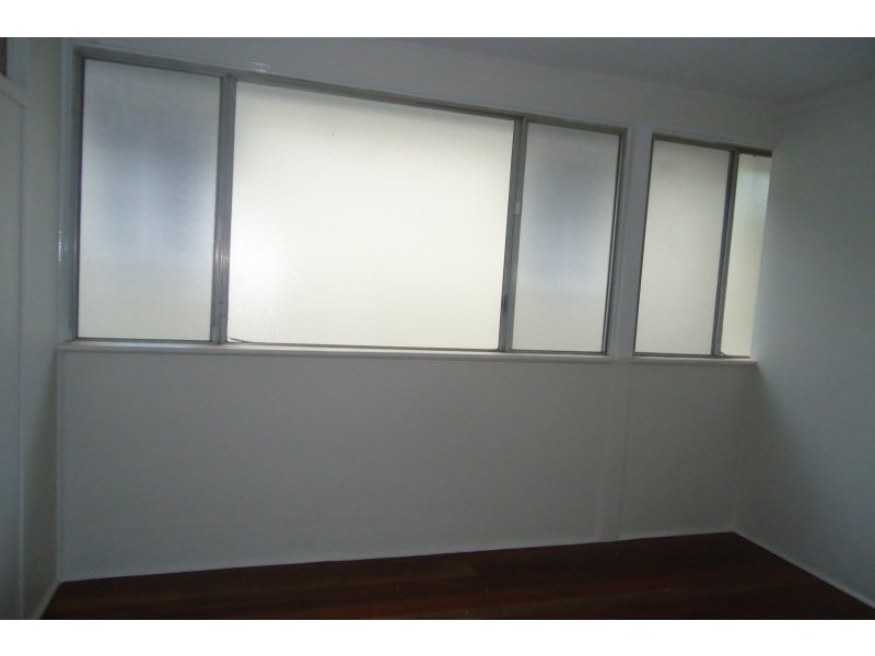 6 Madeline Street, Camp Hill QLD 4152